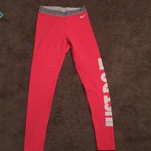 Nike Pro leggings